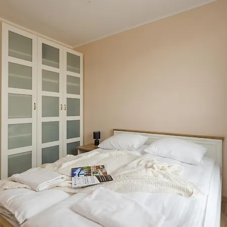 Shortstaypoland Torunska B177