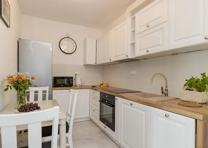 Shortstaypoland Torunska B177 * ורשה